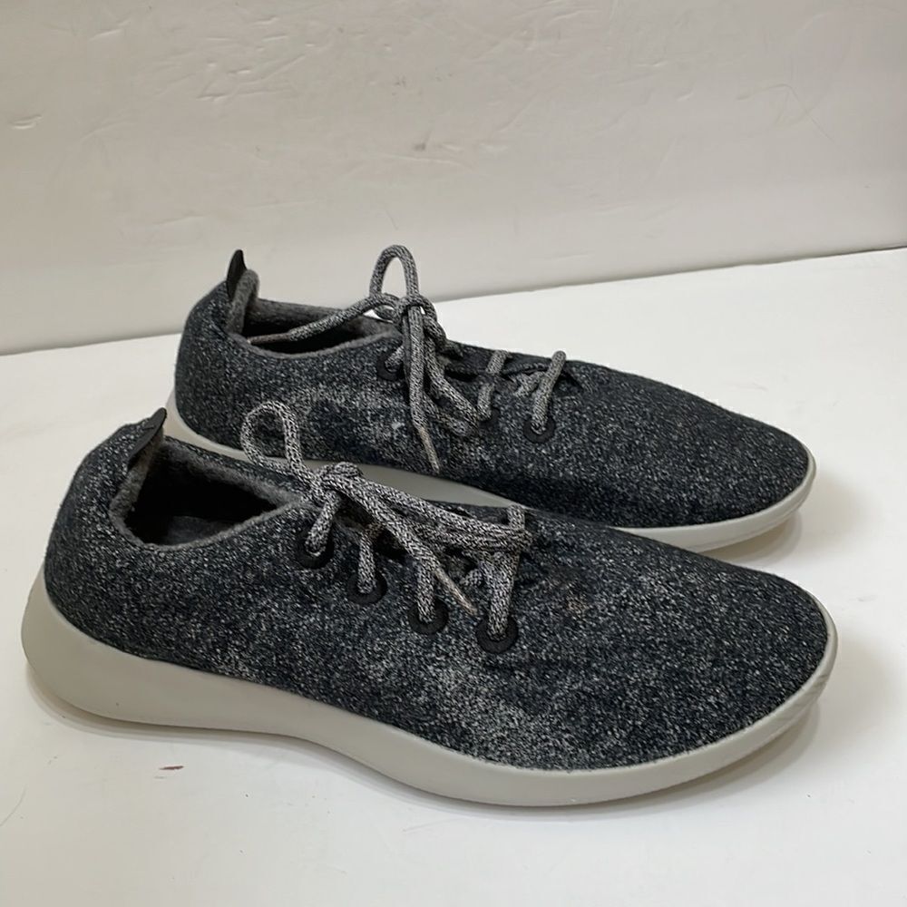 ALLBIRDS WOOL SNEAKERS IN CHARCOAL‎